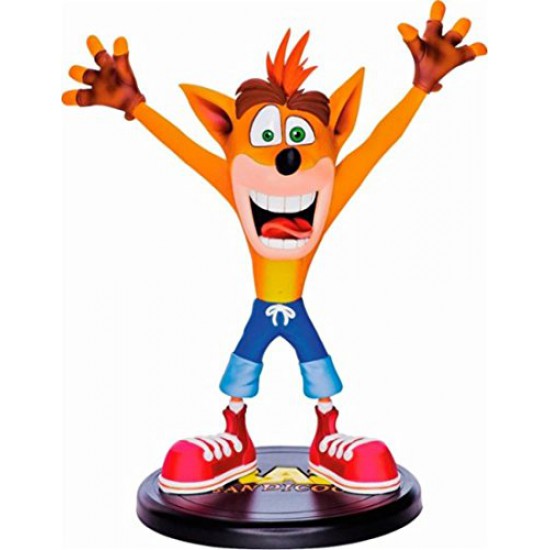 Crash Bandicoot PVC Painted Statue Brown/Red/White/Blue 9