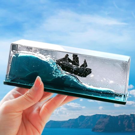 Cruise Ship Fluid Drift Bottle